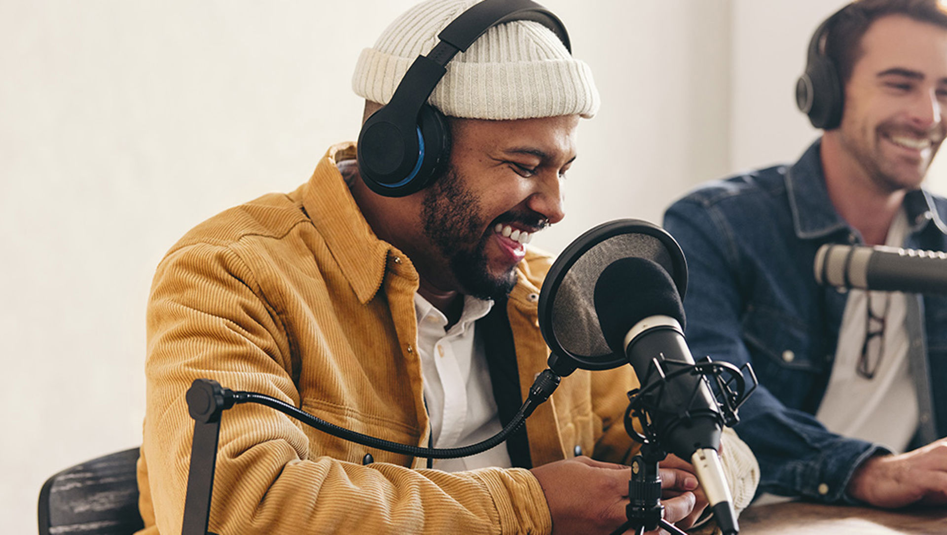 Community-Radio-(web)